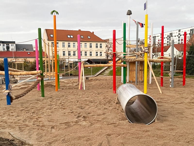 Bild zum Projekt: Ein Blick hinter die Kulissen: Die Entstehung eines neuen Spielplatzes in Magdeburg